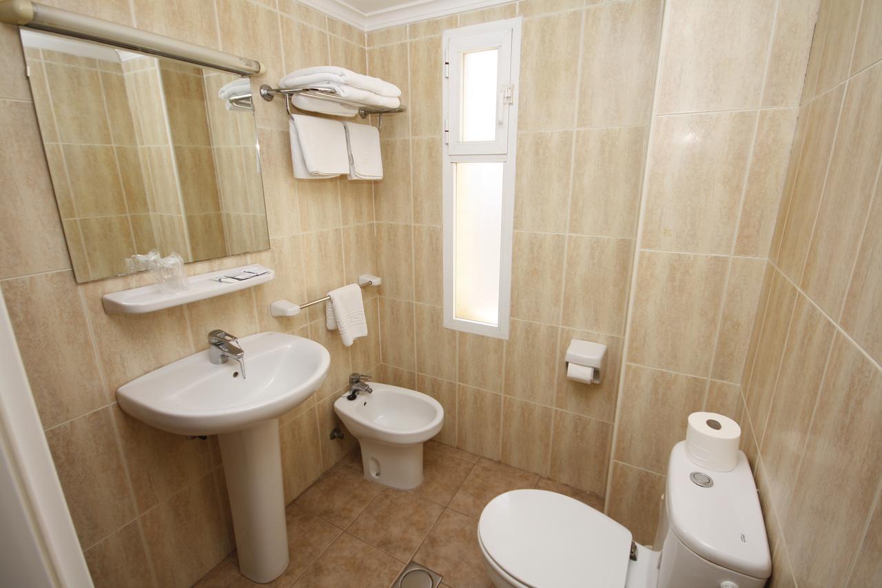 Apartamentos Niza Benidorm Habitación foto